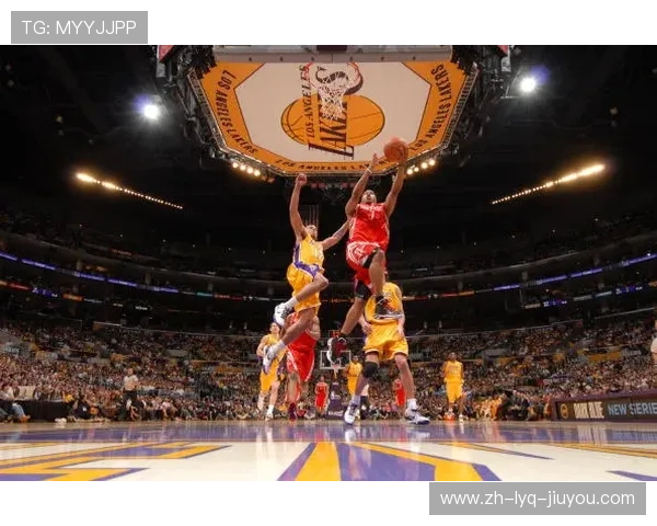 火箭队季后赛赛事观看渠道及精彩瞬间回顾