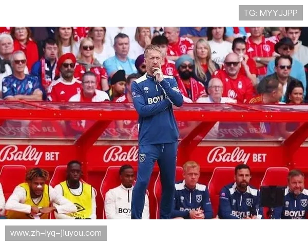 英超狼队主教练名字与战术风格概览